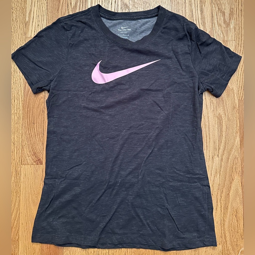 The Nike Tee Dri-Fit